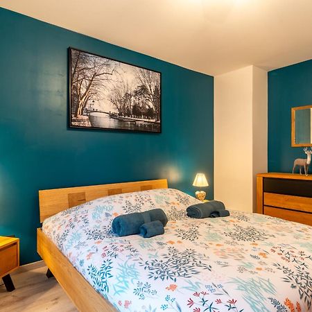 Charmant Appartement A 5 Minutes A Pied De La Vielle Ville Annecy Avec Parking Prive Exteriör bild